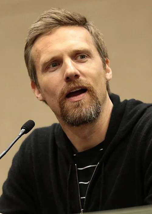 Teddy Sears